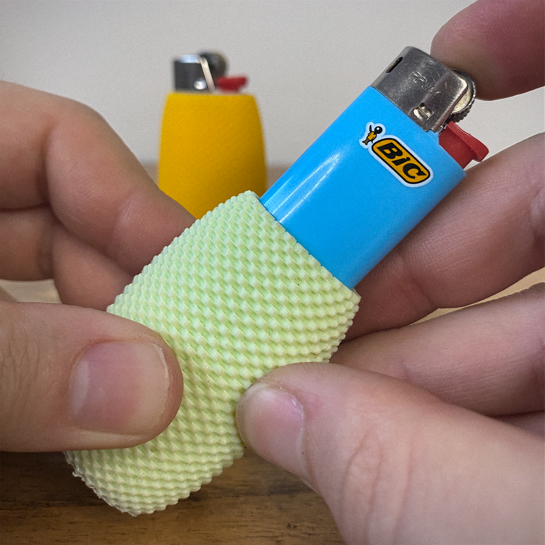 FLIC SLEEVE - BIC LIGHTER CASE