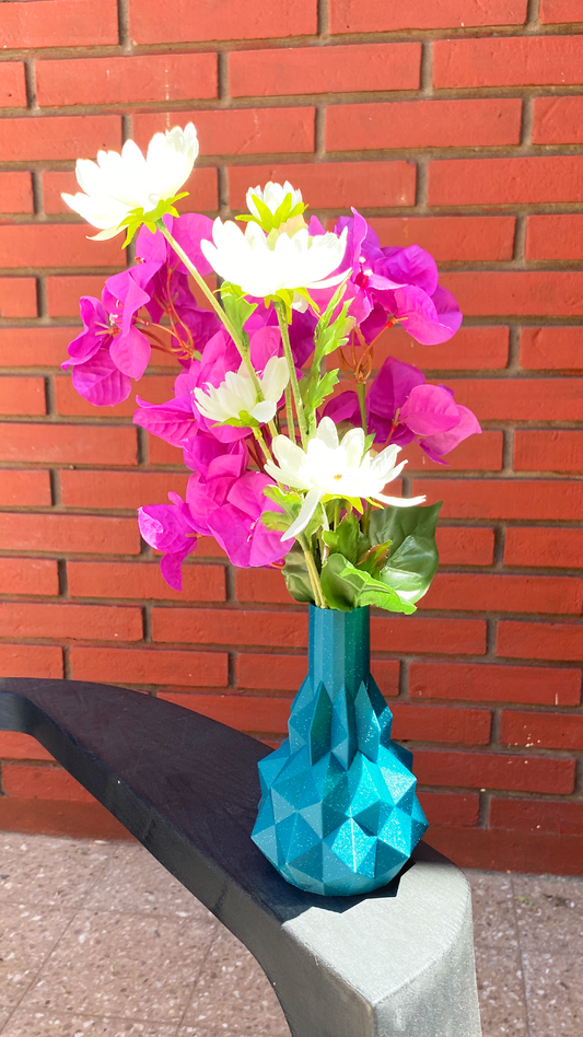 Poly Vase
